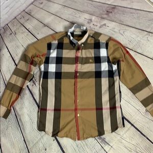 Burberry Long Sleeved button down shirt